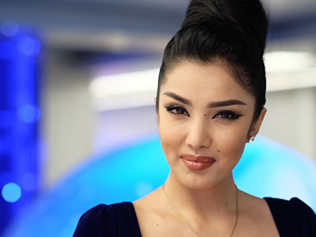 Ситора исломова. Квн азия микс ситора фармонова. Ситора алимджонова ситора алимджонова. Farmonova ситора фармонова. Ситора фармонова.