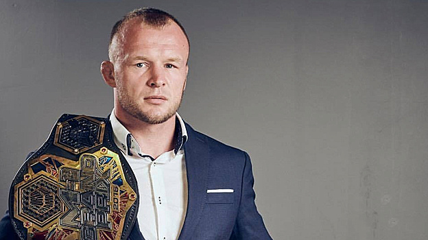 L’ ONE посвятил бойцу RCC строку в новой песне «Майбах»