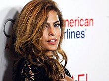 Ева Мендес отреагировала на слухи о завершении карьеры