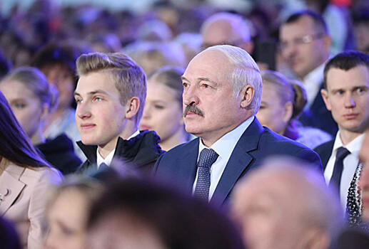 Сын Лукашенко рассказал о своем непослушном папе