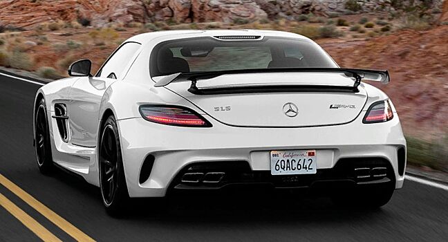 В 2020 году Mercedes-Benz продал два суперкара SLS AMG— спустя шесть лет после окончания выпуска