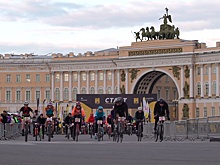 Бодрый старт лета: в Петербурге прошел первый ночной велозаезд «Лиги Героев»
