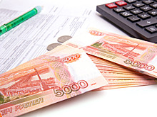 Юрист объяснила, кому в конце года не светит 13-я зарплата