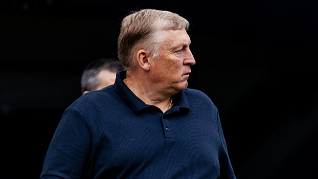 Осинькин — об отмене посадки в Грозном: «Когда самолет за 10 метров до посадочной полосы взлетает, приятного мало»