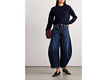 Стилист Темиралиева назвала джинсы с высокой талией самыми модными в сезоне