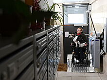 Без барьера: как подъемники в подъездах меняют жизнь инвалидов