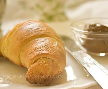 Круассаны с ореховой пастой
