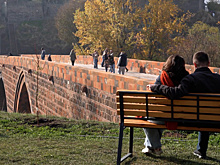 Исторический Красный мост открыли после реставрации в Ереване. Чем он знаменит?