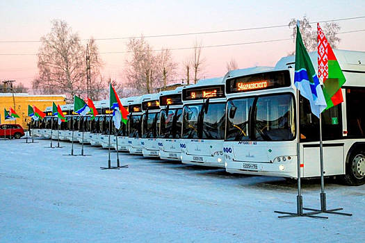 Сразу 15 новых минских автобусов выходят на маршруты в Новосибирске