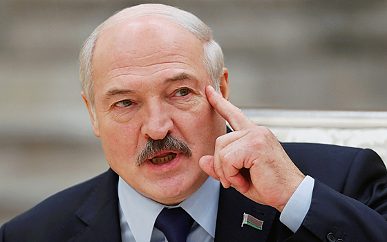Лукашенко выступит с заявлением по ситуации с самолетом