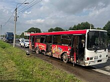 Шесть человек пострадали в ДТП с автобусом и грузовиком в Омске
