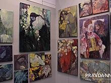 Художники выставки «АРТ МИР» рассказали, что вдохновляет их творчество