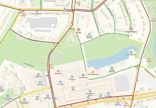 На ул. Горького из-за ДТП с троллейбусом заблокированы две полосы