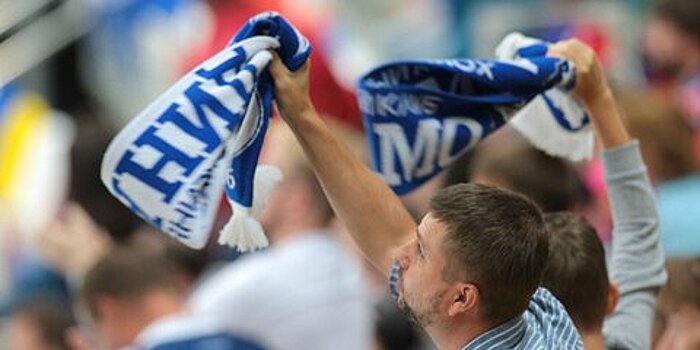 Матчи чемпионата России по футболу в Москве посетят не более 5000 человек