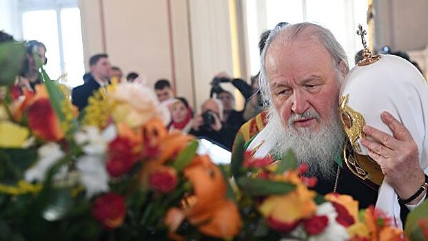 Патриарх Кирилл пожелал в праздник Сретения всем верующим "встречи с Богом"