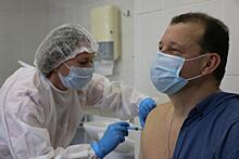 В Тюмени отсутствует вакцина, рекомендованная для переболевших COVID-19: депздрав