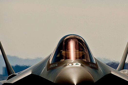 Forbes: США "негласно" признали провал истребителей F-35