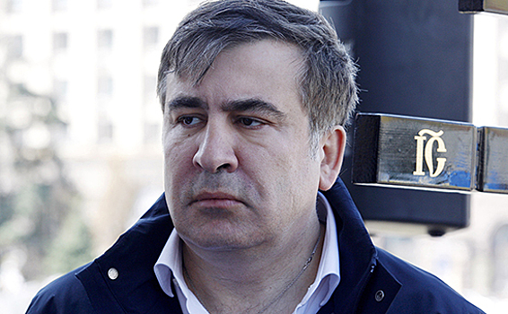 Саакашвили стал фигурантом "дела о похоронном венке"