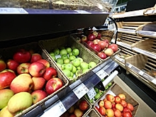 Магазин заплатит волгоградцу 12 тысяч рублей за просроченные продукты