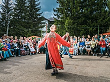 На фестивале "Крутушка" под Казанью прошел батл народной пляски