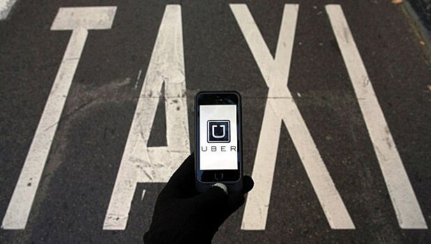 Uber сможет отслеживать своих клиентов после окончания поездки