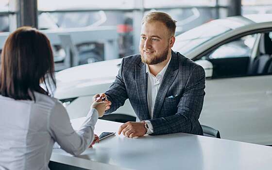 Авторынок немного оживится: названы последствия снижения ключевой ставки