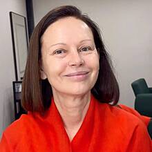 58-летняя Ирина Безрукова показала внешность без макияжа