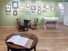 Жители Новогиреева посетил Музей Валентина Плучека