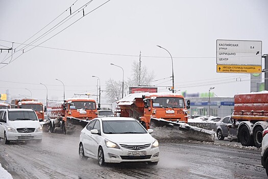 Движение по двум рядам на Ленинградском проспекте в районе Беговой перекрыто в сторону центра из-за ДТП