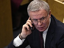 Фетисов усмотрел заговор среди возмутившихся им рабочих и ничего не понял