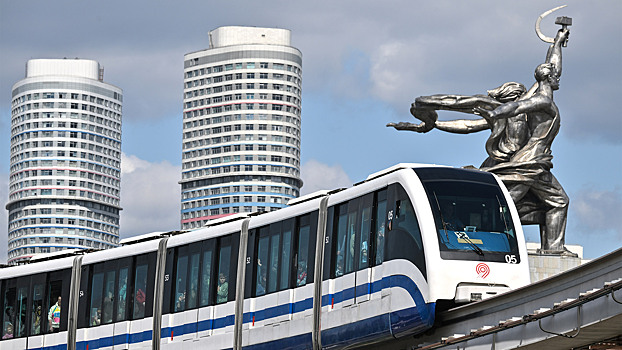 Почему в Токио монорельс работает, а в Москве — умер. Разбираем причины