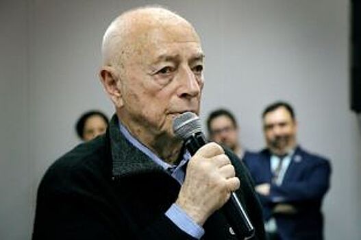 Атланты всё ещё держат небо. Городницкий приехал в Омск как домой