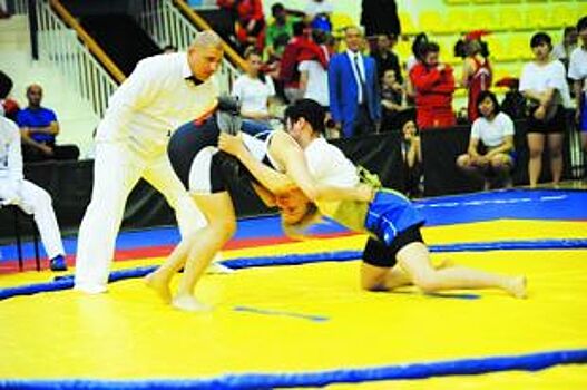 Самарская спортсменка стала бронзовым призером первенства Европы по сумо