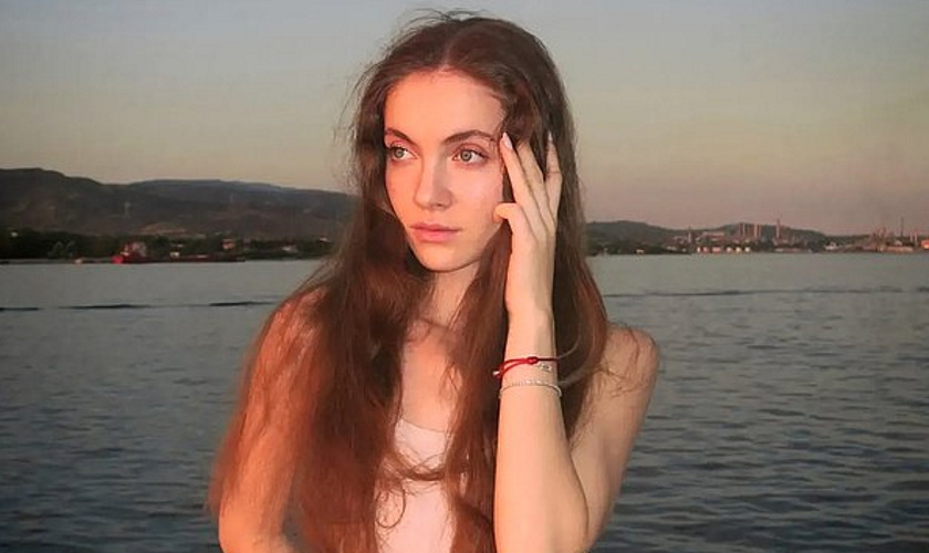 Сестра Тимати отметила свое 23-летие на яхте в Сен-Тропе