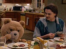 Вышел дебютный трейлер приквела комедии «Третий лишний»