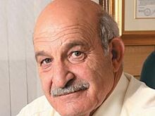 Евгений Куйвашев выразил соболезнования родным Альберта Макаряна
