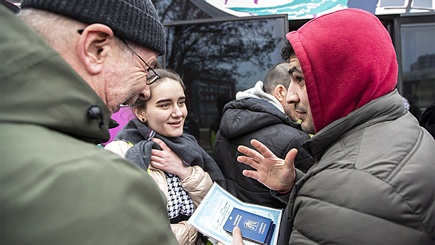 Президент Польши подписал новый закон об украинских беженцах