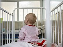 В Самаре уволили воспитателя, выкинувшую ребенка из коляски