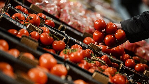 В Анкаре прокомментировали ограничение поставок томатов в Россию