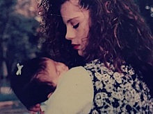 Видео дня: 5-летняя большеглазая Селена Гомес отчитывает маму по телефону