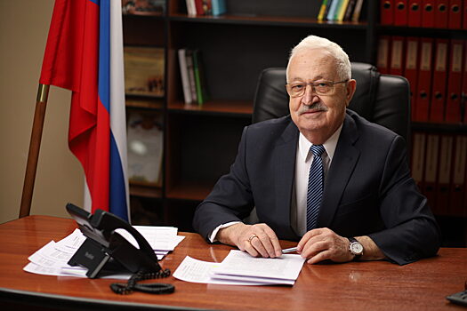 «Зимние добрые семейные праздники объединяют разные поколения вместе, создают атмосферу теплоты и искренности»