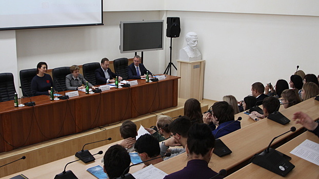 Представители предприятий ТЭК Кубани встретились со студентами вузов