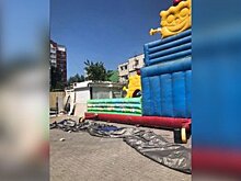 В Пензе запретили использовать надувной батут у торгового центра