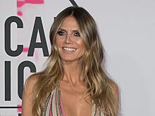 Хайди Клум с глубоким декольте, Дайана Росс в костюме на Хэллоуин и другие звезды на American Music Awards