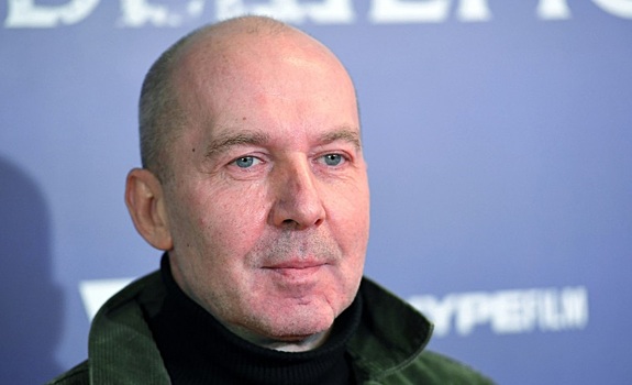 Патриотические фильмы и дружба с Ургантом: как живет актер Кирилл Полухин