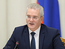 Белозерцев поручил организовать парковки около больниц