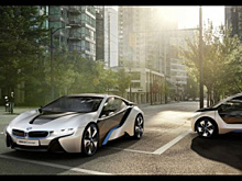 BMW i5 M60 демонстрирует свою стильную сторону в зеленом цвете Cape York