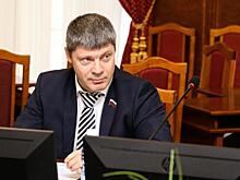 Новосибирского депутата временно выгнали из «Единой России»