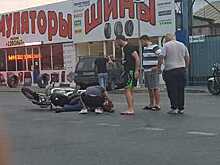 В Краснодаре мотоциклист врезался в автомобиль