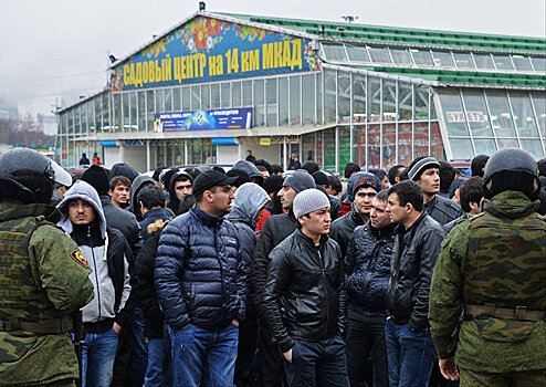 Россия снижает квоты для мигрантов, несмотря на убыль населения